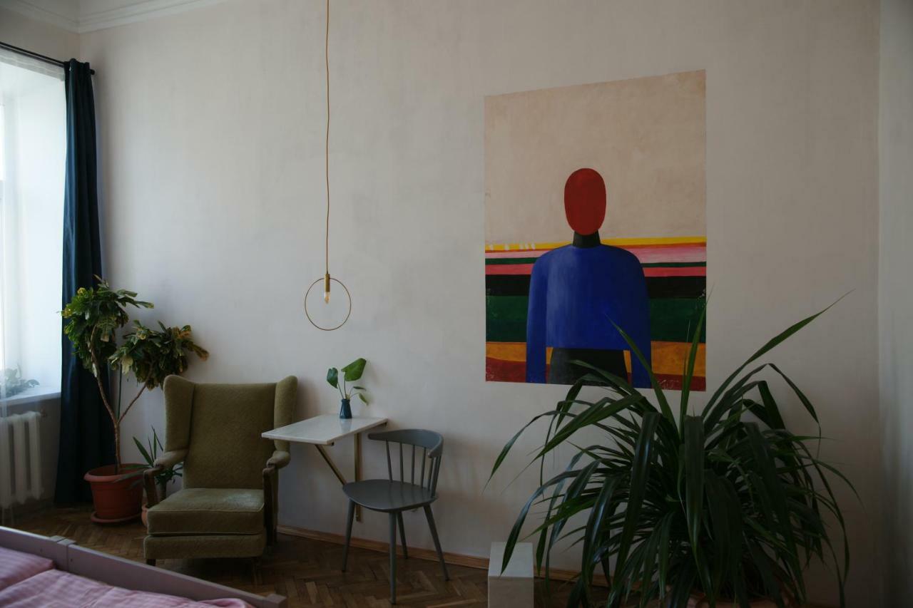 Malevich Hostel Sint-Petersburg Buitenkant foto